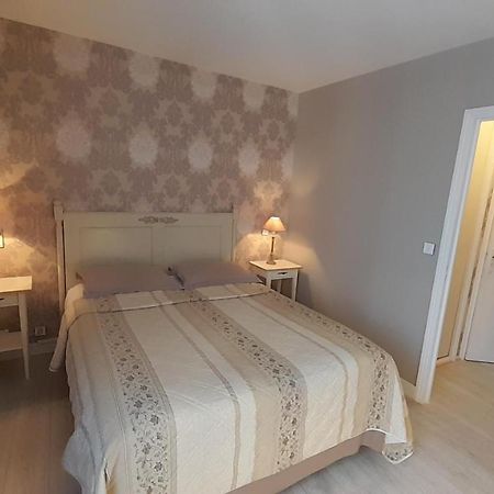 B&B Manoir De La Fabregues Естан Екстериор снимка