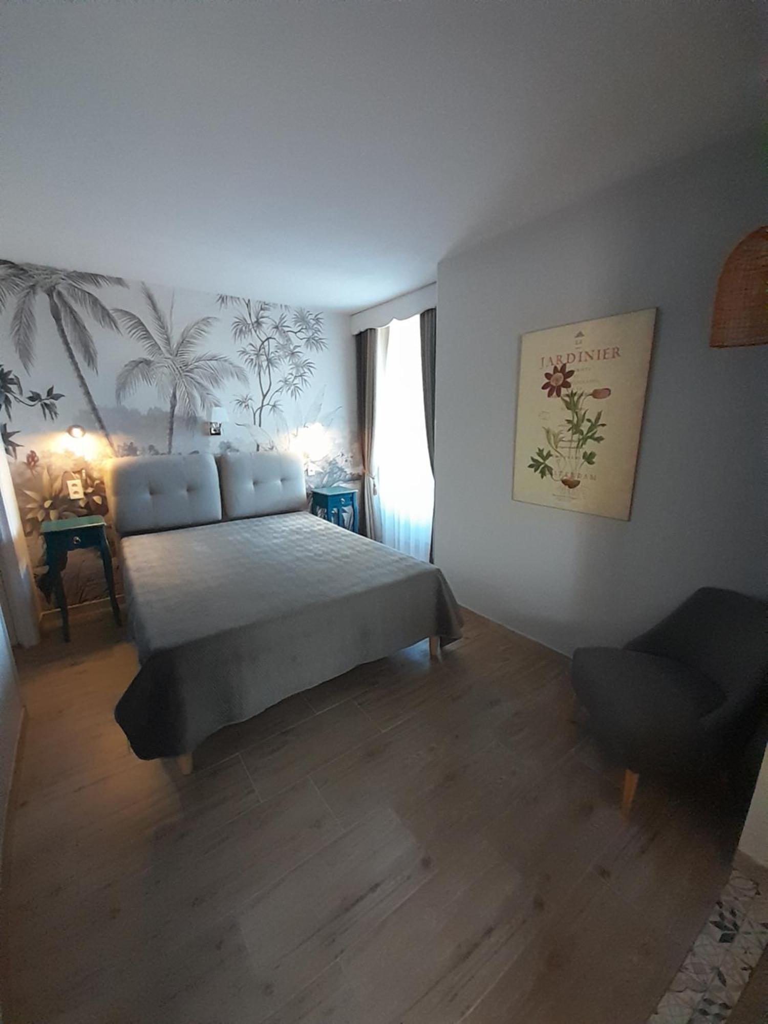 B&B Manoir De La Fabregues Естан Стая снимка